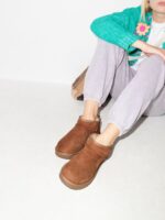 UGG - W Classic Ultra Mini Chestnut - immagine 2
