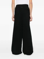 MM6 Maison Margiela - Pantalone Sportivo a Gamba Ampia Nera - immagine 3